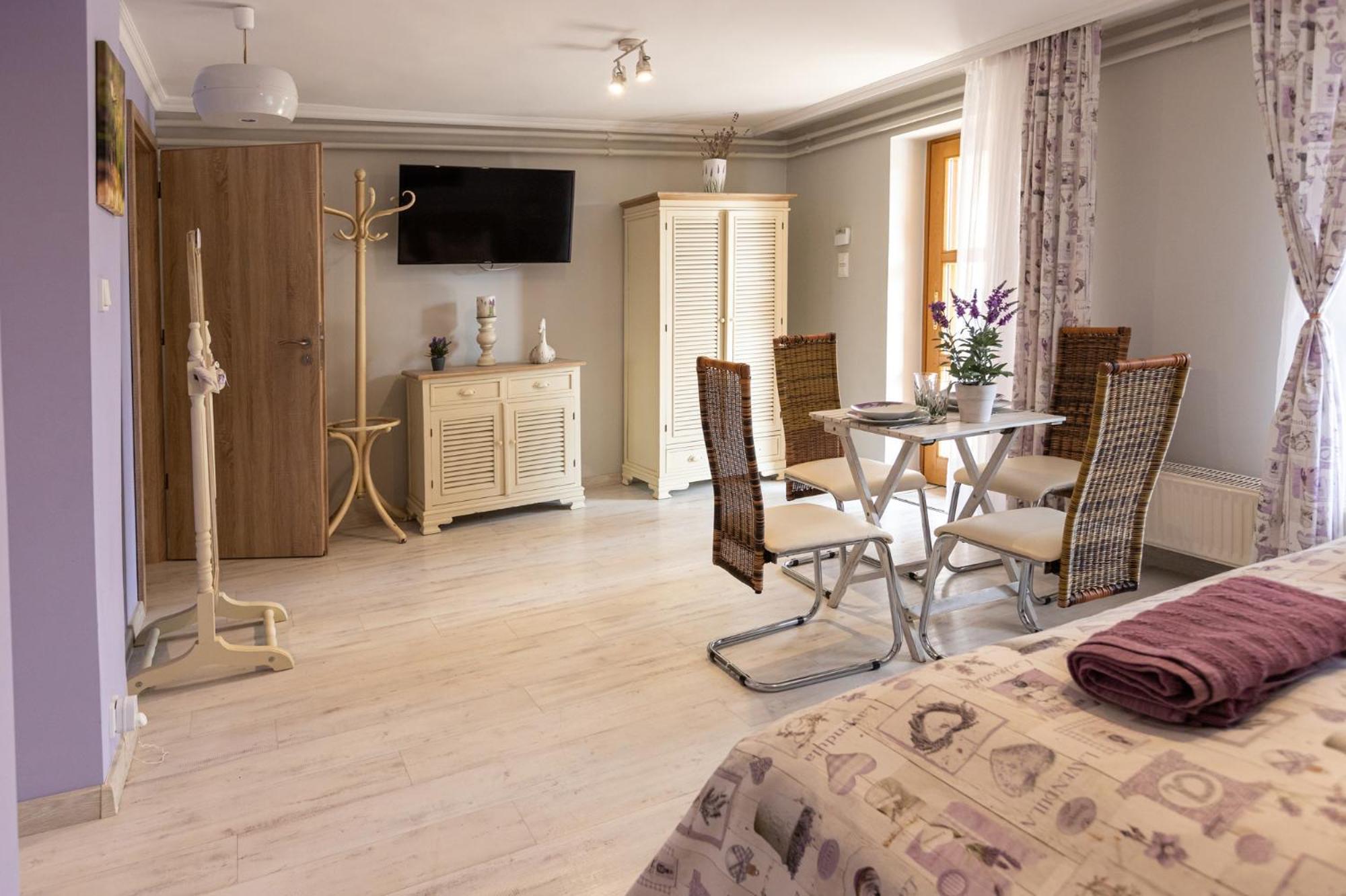 Guest house Balaton Fantasy 4*